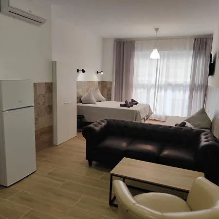 Pueblo Mar מלון דירות 4*