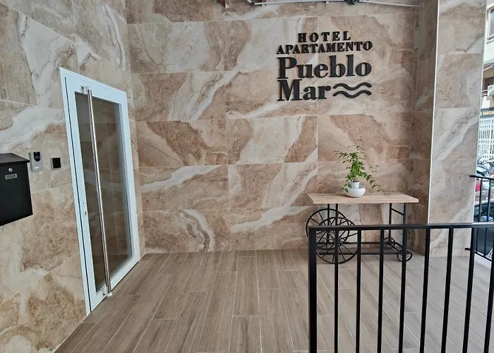Pueblo Mar 4*